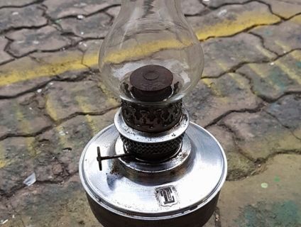 Thu mua đèn dầu, đèn măng xông xưa