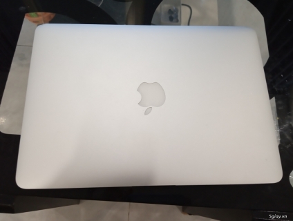 Bán macbook air 13" mua 2018 max cấu hình