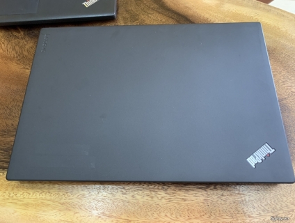 Thinkpad X270 12.5"  i7-7600 /8 /256 /FHD IPS