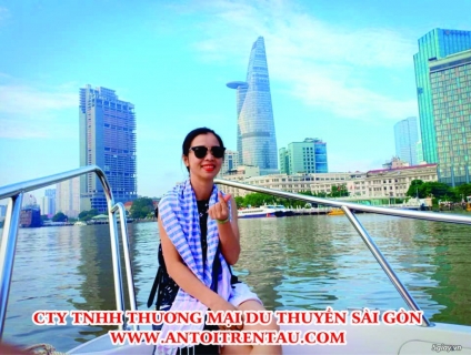 [Ăn tối trên Du Thuyền 5 sao sông Sài Gòn]