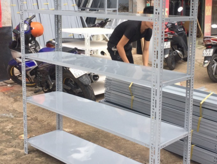 Kệ Sắt Thép V Lỗ màu xám 5 mâm C2m+R0.3m+D1.5m Mới