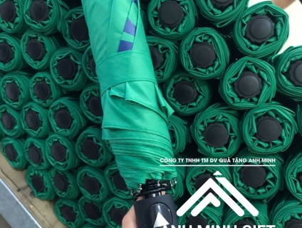 Ô Dù cầm tay in logo quáng bá thương hiệu !