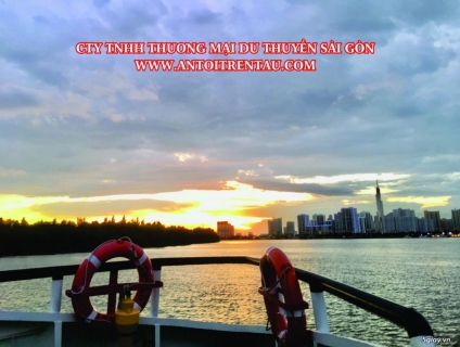 [Chill] vé ăn tối trên Tàu Saigon Princess tại bến sông Sài Gòn