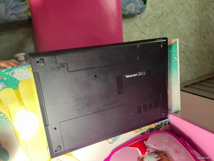 Cần bán laptop Dell 3543 cầu hình mạnh