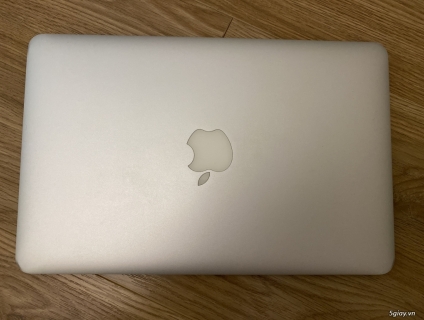 Hcm. Macbook air mid2012. 11inch. 4g. 64g. 98%. Giá 4tr500