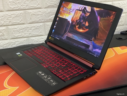 Acer Nitro 5 Core i7-7700HQ Ram 16GB SSD 128G + HDD 1TB GTX 1050Ti FHD