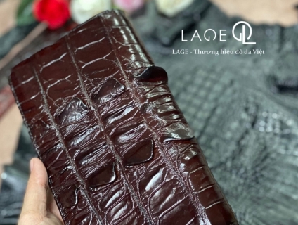 CLUTCH - Ví Cầm Tay Cá Sấu 1 Khóa Gai đuôi