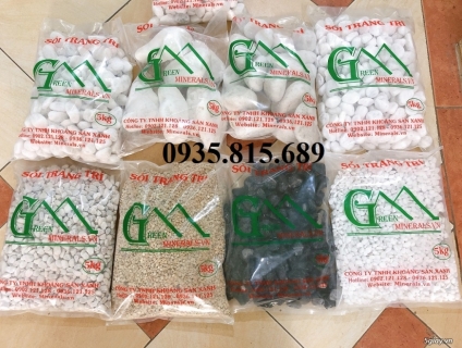 Sỏi tự nhiên trang trí bể cá, thủy sinh, tiểu cảnh và sân vườn.