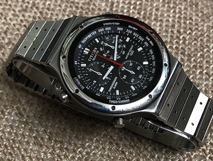 Đồng hồ Citizen chính hãng qua sử dụng