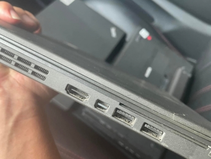 bán 10 con x260 i5 6300,ram 8.ssd 120 máy đẹp