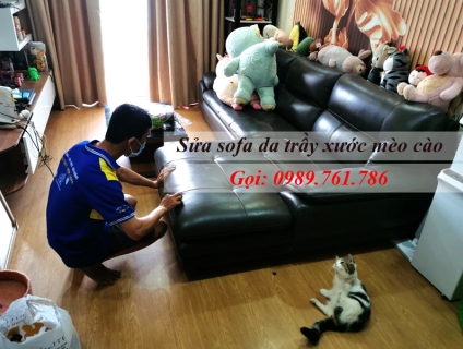 Sửa Sofa Da Trầy Xước Do Mèo Cào Giá Rẻ Tại Quận Tân Phú