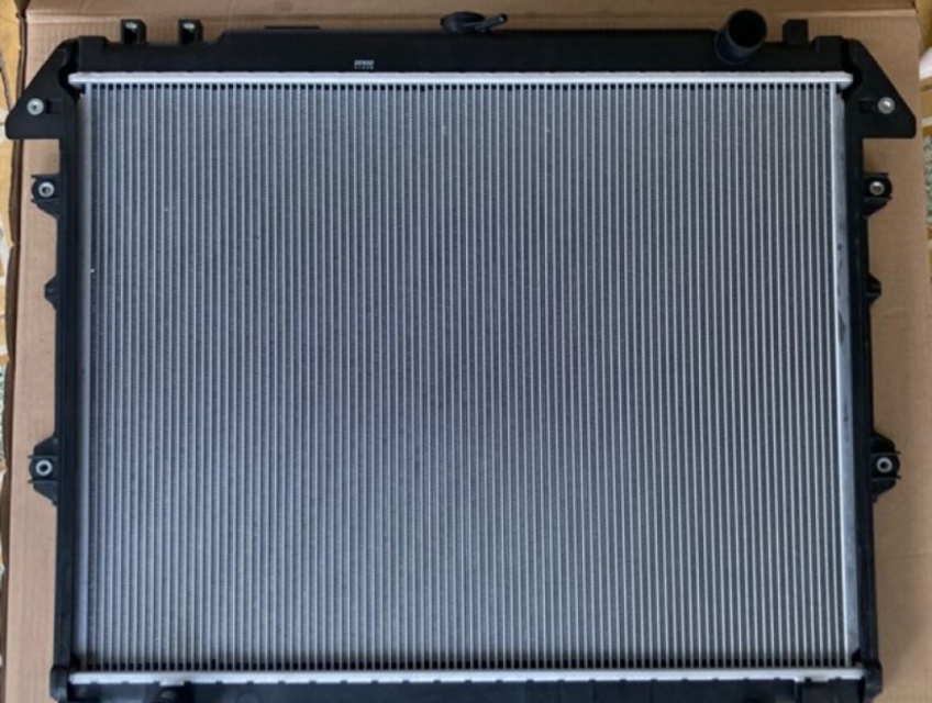 Két nước Innova 07 (MT, không nắp) - 164100C130: