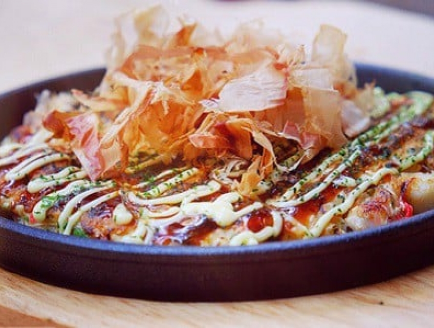 Cách làm bánh xèo Nhật Bản cùng Hải sản ngon Hải Phòng