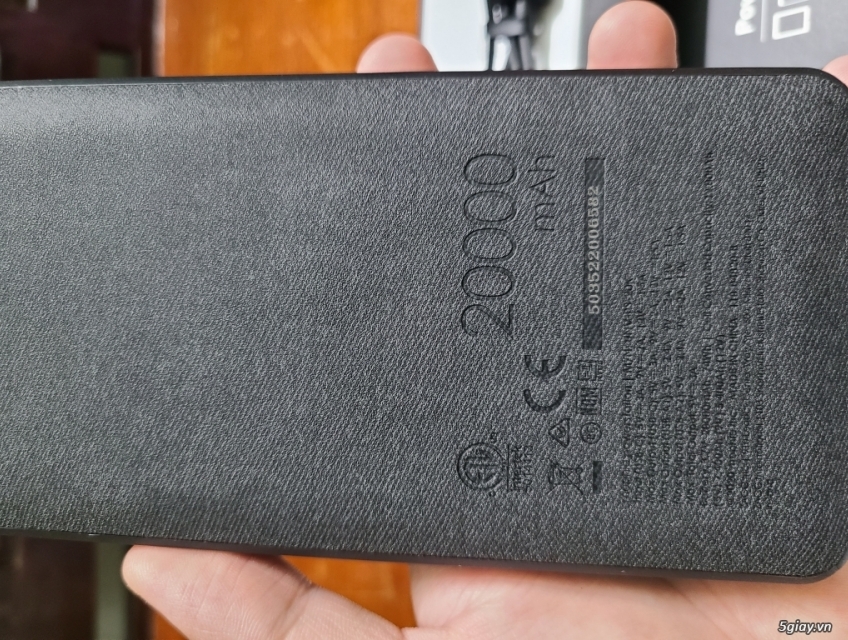 Pin sạc dự phòng Mophie powerstation XXL 20000Mah