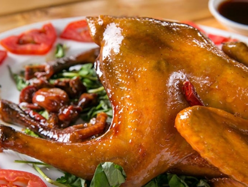 Cơm gia đình Hải Phòng - Công thức làm gà hấp mắm nhĩ ăn cực bắt cơm