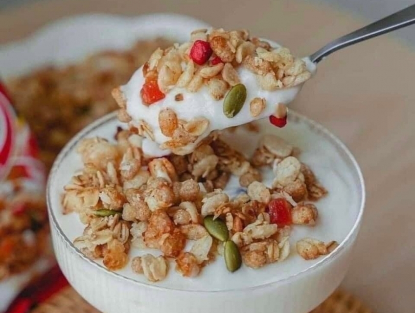 Ngũ Cốc Calbee Nhật Bản.. vừa nhanh gọn ngon mà tiết kiệm thời gian..!