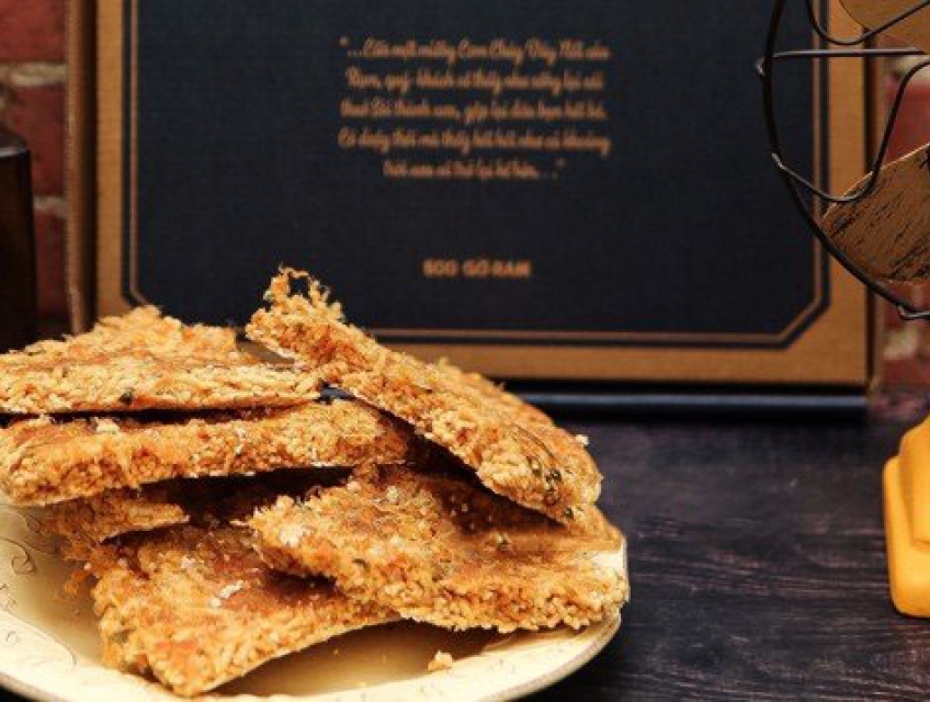 Cách bảo quản cơm cháy chà bông giữ được hương vị