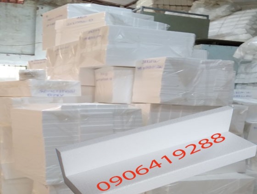 Mốp xốp cách nhiệt dùng lót trần chống nóng giá rẻ