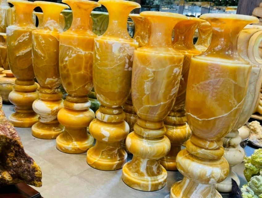 Cần bán: Cặp bình đá Ngọc Hoàng Long tại Hải Phòng