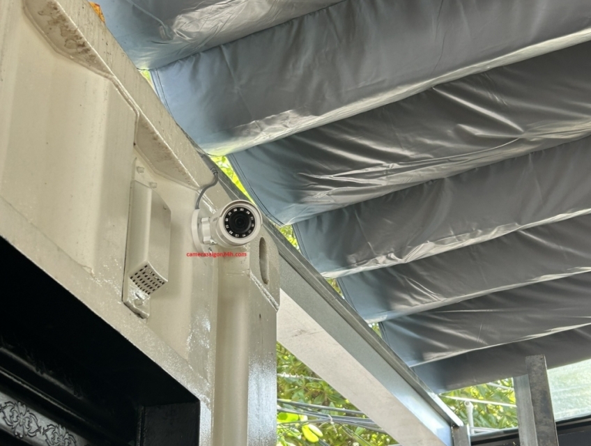 Bàn Giao Hệ Thống 10 Camera Quan Sát Cho Quán Ăn