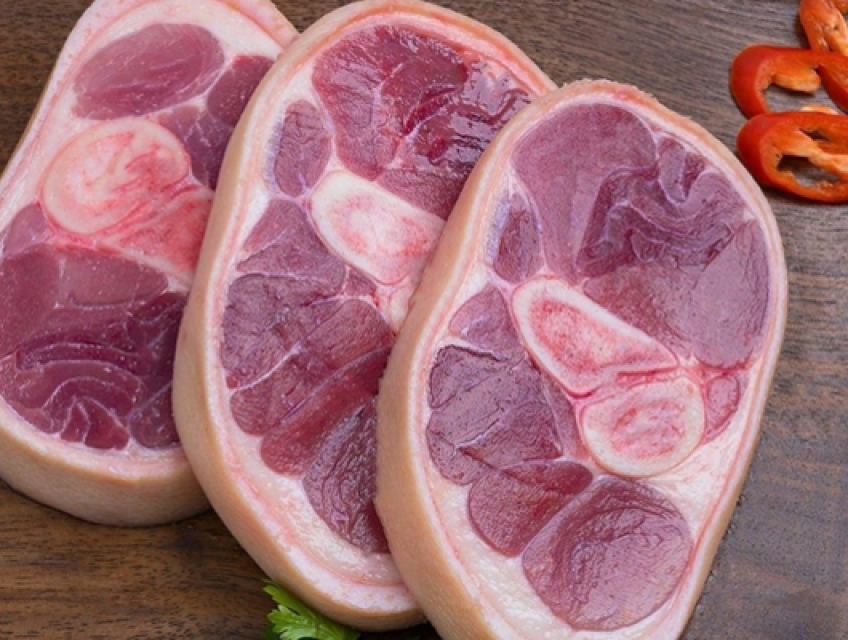 Khoanh giò heo bao nhiêu calo? Khoanh giò heo làm món gì ngon nhất