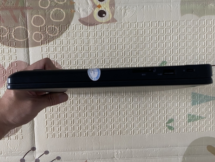 Bán DELL Latitude 5480 I7/8GB/256 SSD 14' như mới