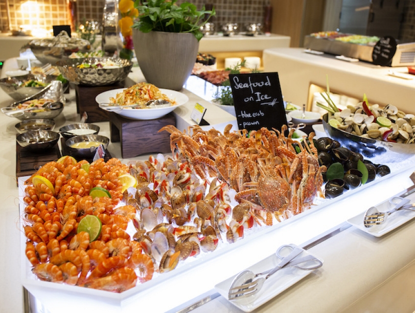 Top 4 quán buffet hải sản ngon nức tiếng tại Hà Nội