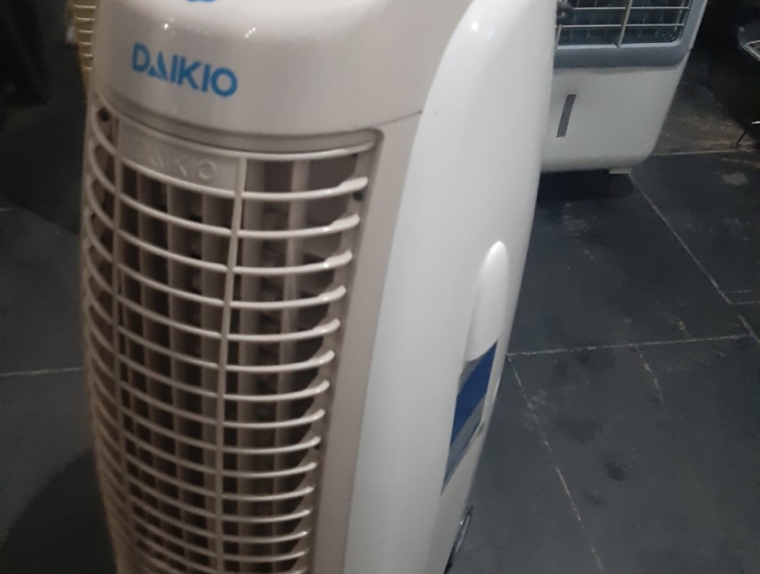QUẠT DAIKIO LÀM MÁT BẰNG NƯỚC TIẾT KIỆM ĐIỆN CÓ SHIP XA