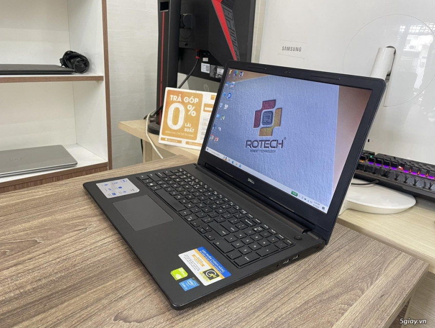 Dell 3558 i3-5005U 8GB 256GB NVIDIA Geforce 920M