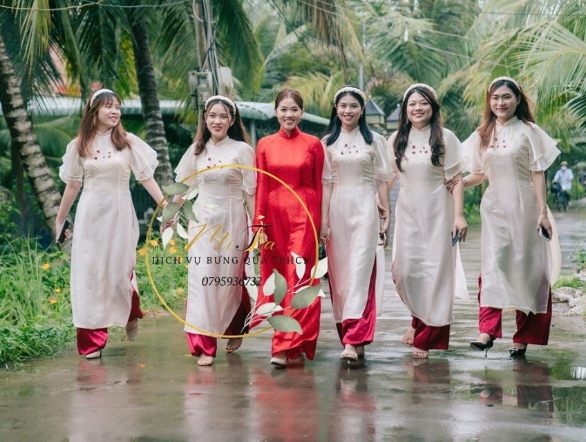 5 Lý Do Nên Chọn Áo Dài Cưới MiTa