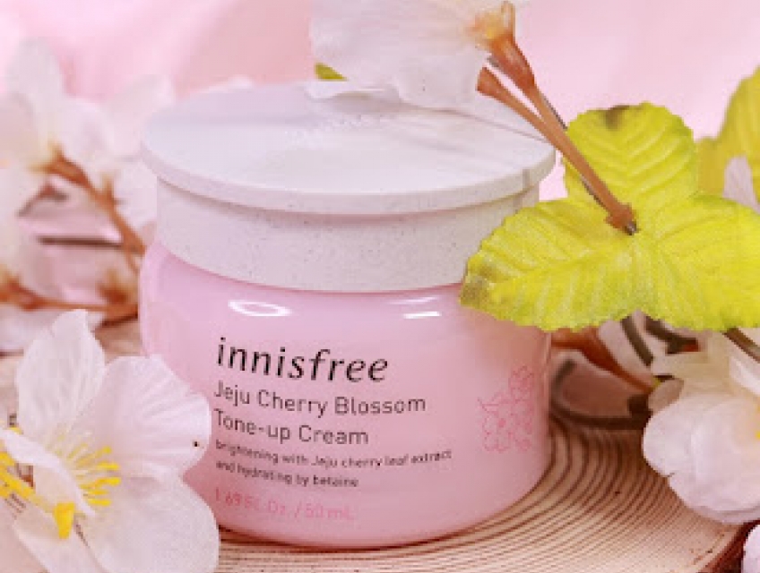 Kem Dưỡng Trắng Da: Bí Quyết Làn Da Hoàn Hảo