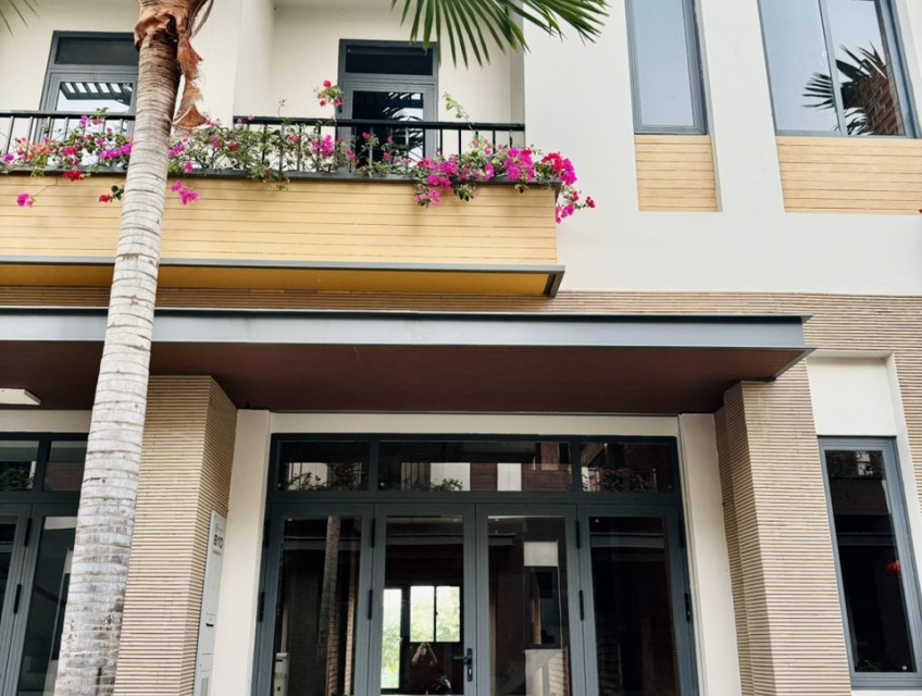 BÁN NHÀ 1 TRỆT 1 LẦU THEO KIỂU NHẬT, THUỘC PHƯỜNG 3, TP TÂN AN - LONG