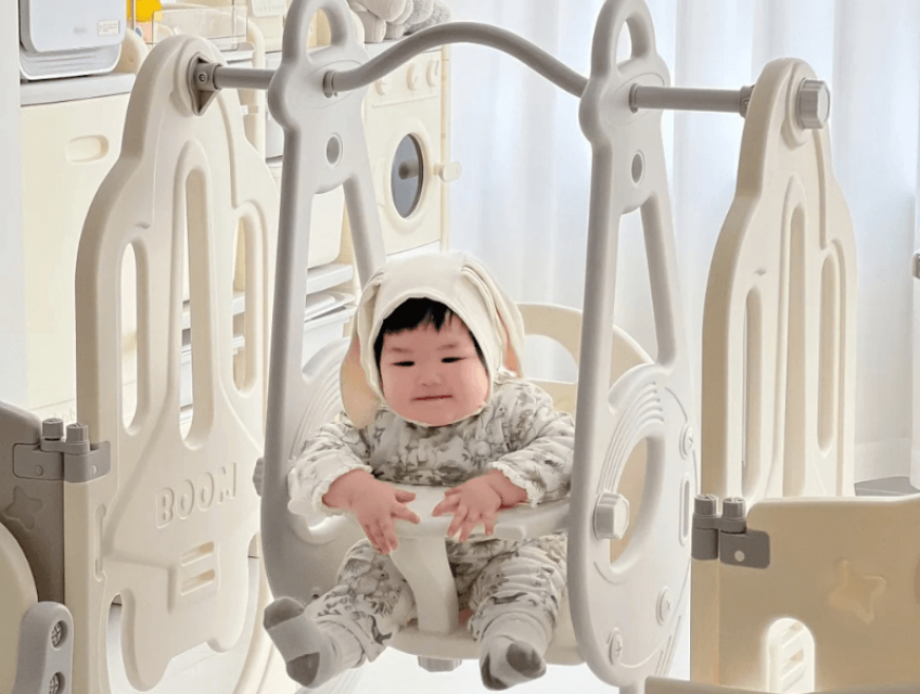 Sự phát triển của trẻ 10 tháng mà ba mẹ cần chú ý