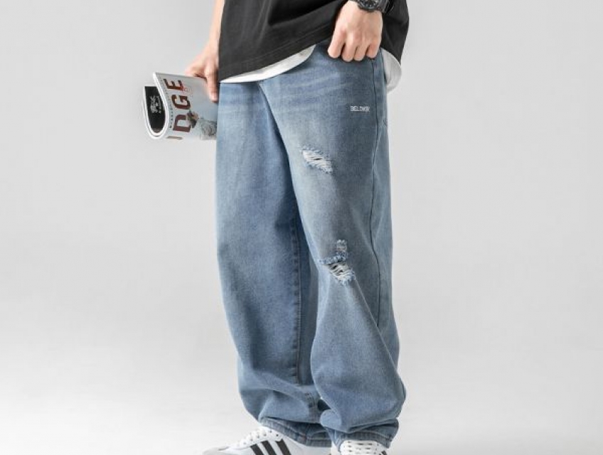 Quần jean ống suông nam: Lựa chọn vải, màu sắc và kích cỡ phù hợp