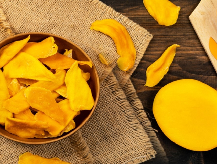 Xoài sấy giòn có tốt không? Công dụng và cách sử dụng