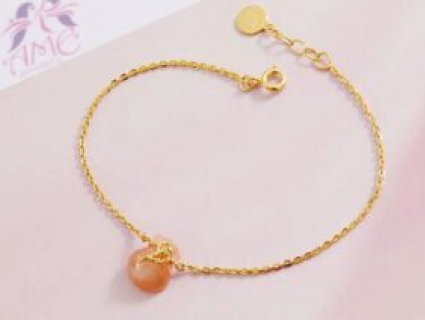 Top 7 Loại Lắc Tay Đẹp Năm 2024 - Phụ Kiện Hoàn Hảo Cho Phái Đẹp