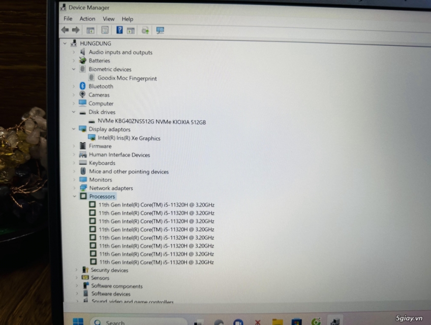 Laptop Dell Gen 11 mà chip H luôn.