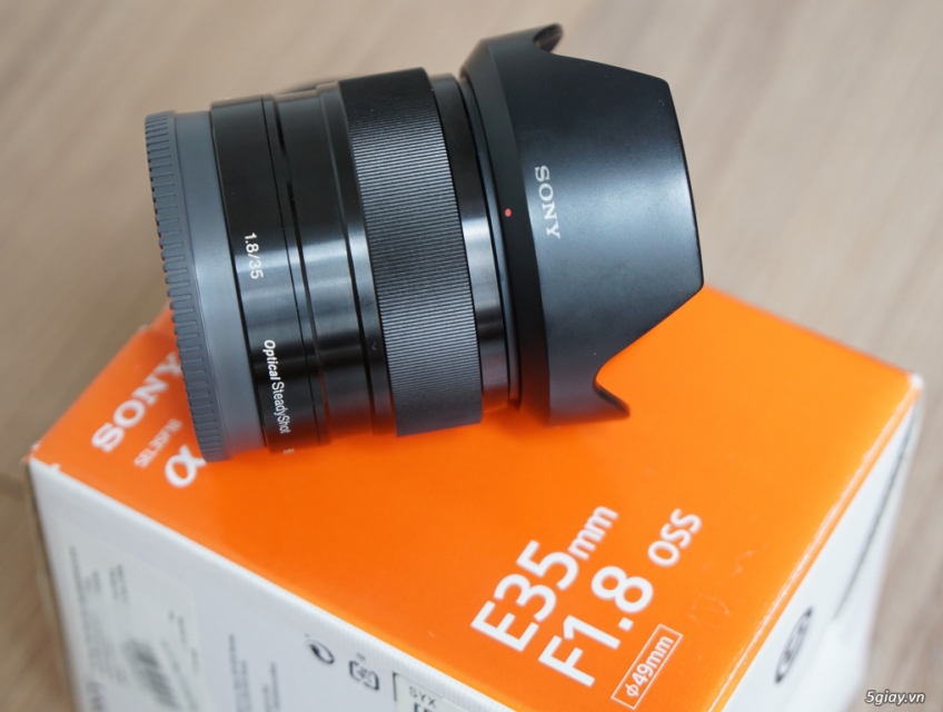 Sony E35mm F1.8 fullbox mới 99%