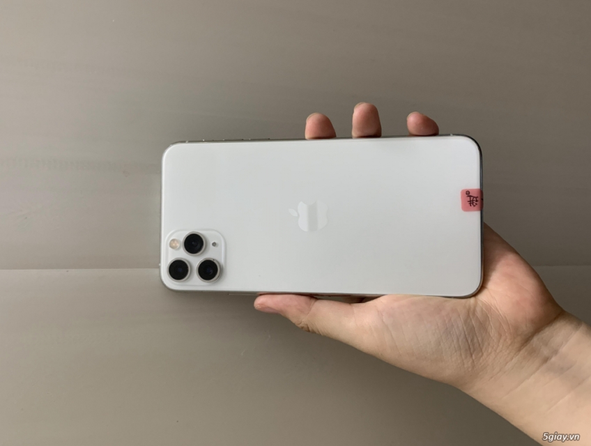 iPhone 11 Pro Max 512GB màu trắng likenew 99% Bảo Hành 1 đổi 1