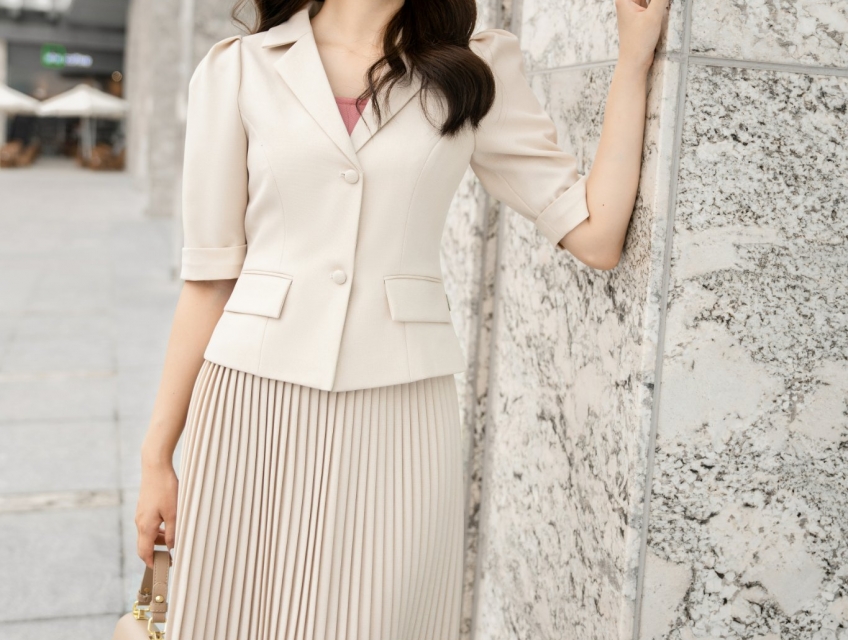 3 outfit đi làm cực chất với áo vest nữ cách điệu mùa hè