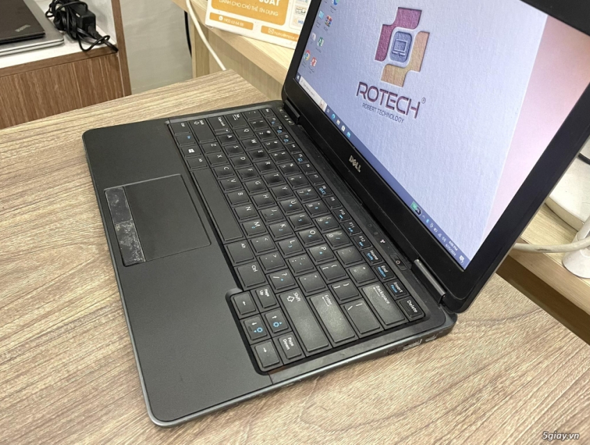 Dell latitude 7240 i7-4600U 4GB SSD 128GB 12.5inch