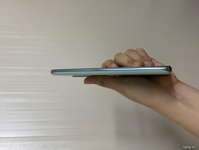 Samsung Galaxy S20 FE 256GB màu xanh bản Việt Nam 2 sim vật lý likenew