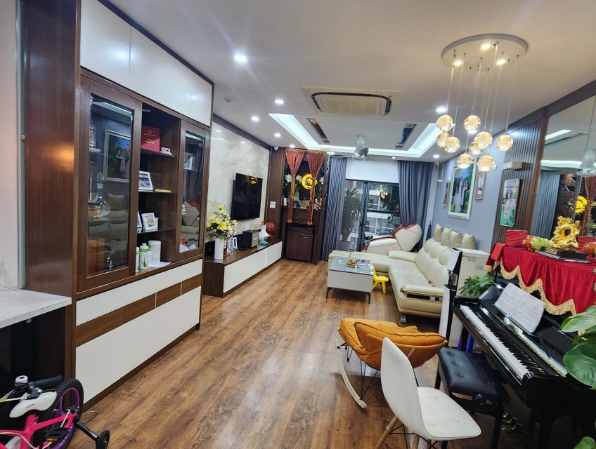 CHÍNH CHỦ BÁN CĂN HỘ ĐẸP NHẤT TÒA GOLDSILK