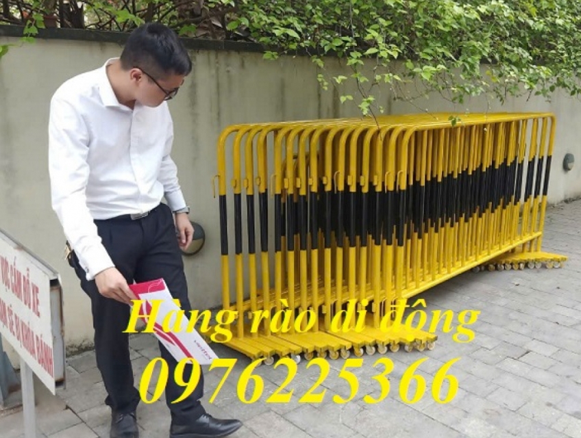 Cung cấp hàng rào chắn giao thông, hàng rào di động giá rẻ