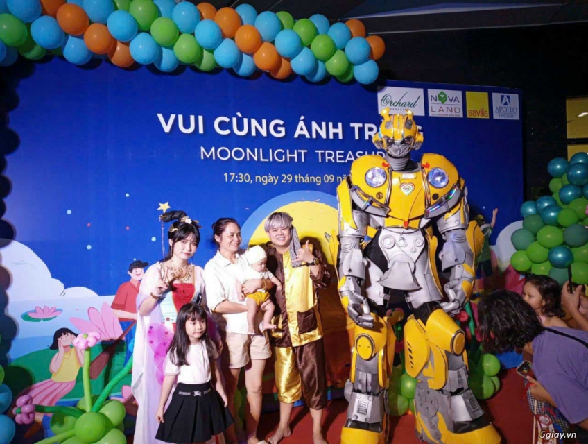 Giá thuê MC chú cuội chị Hằng là bao nhiêu?