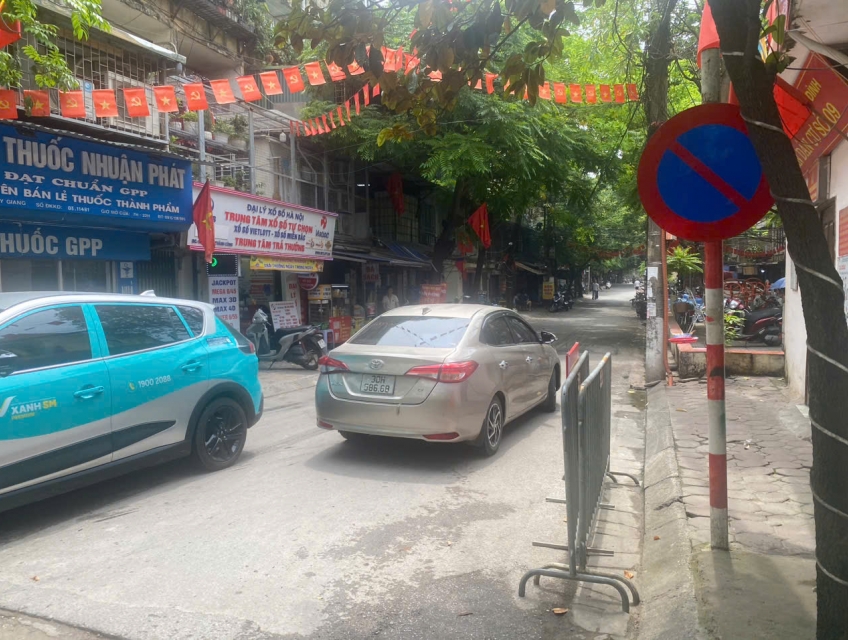 Bán nhà tập thể tầng 1 mặt ngõ 9 khu tập thể Thành Công, quận Ba