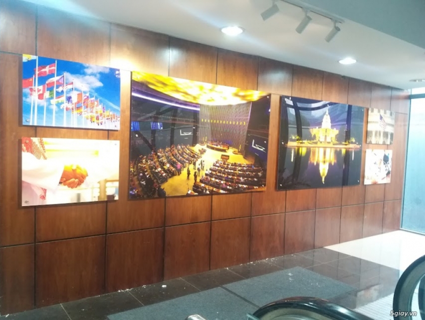 Biến Không Gian Sống Thành Tác Phẩm Nghệ Thuật Với Tranh Trang Trí Nội