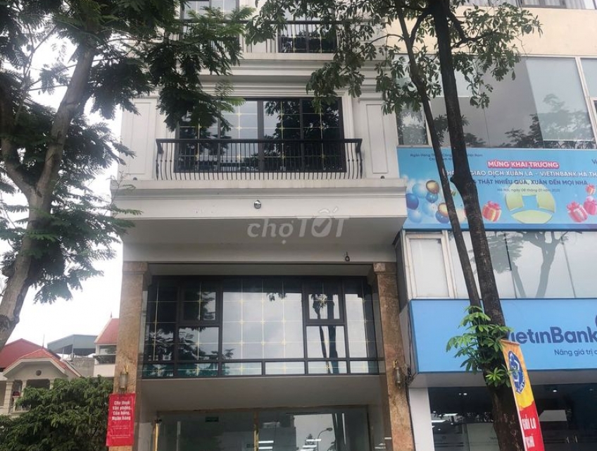 Cho thuê mặt bằng kinh doanh 109-140m² tại 499 Lạc Long Quân, Quận