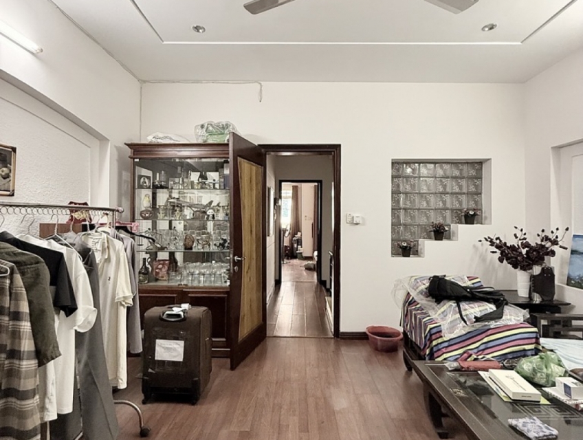 Kiến trúc Gothic giữa lòng Phường 2 Tân Bình - 75m2, 4 tầng tỏa sáng.