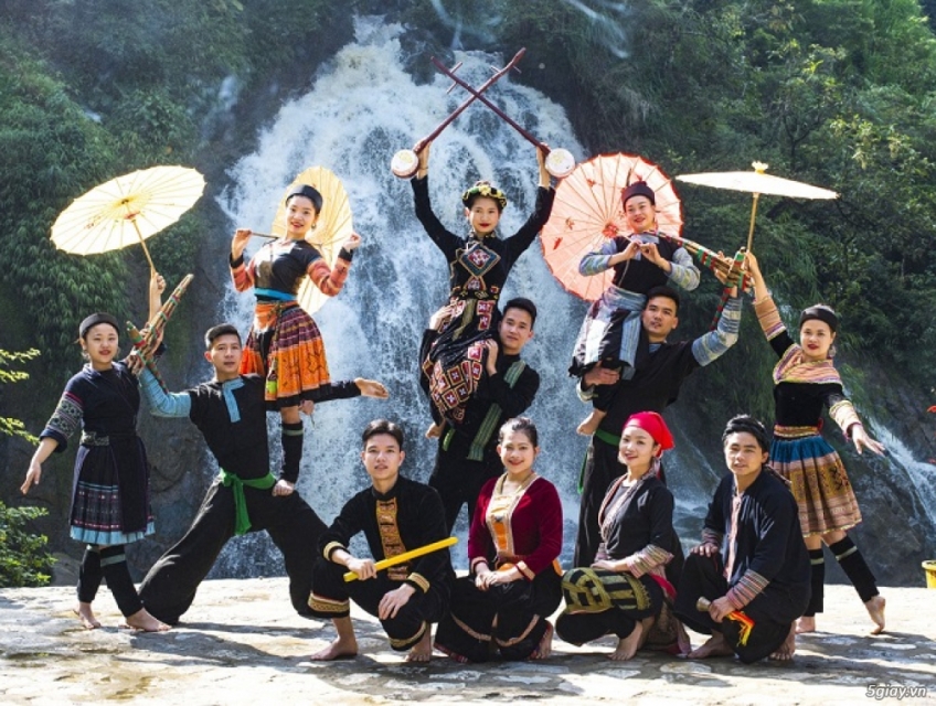 Tour Sapa 3 Ngày 2 Đêm | Fansipan – Bản Cát Cát – Núi Hàm Rồng – Moana